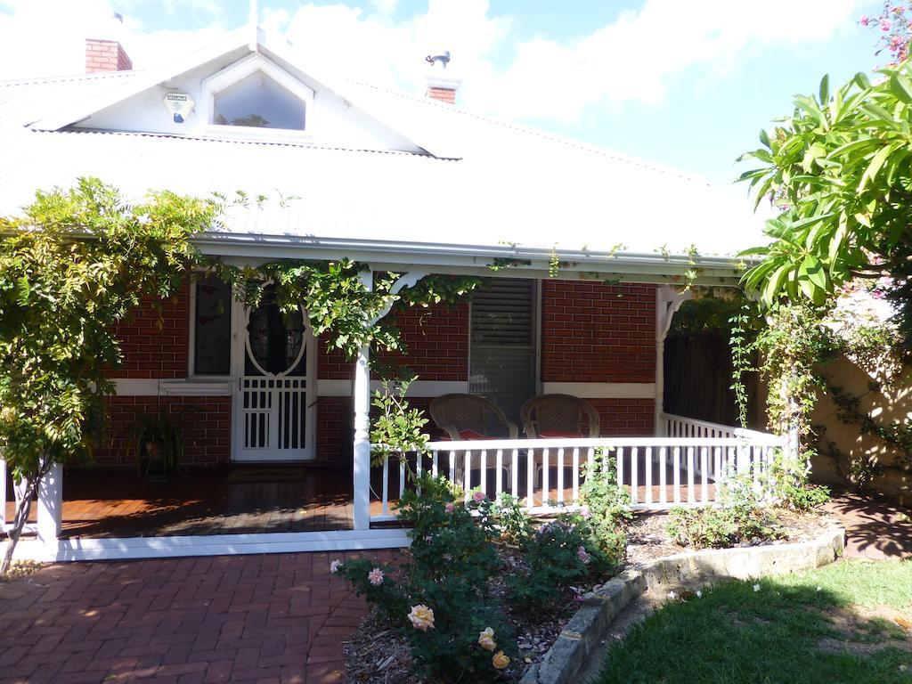 Lakeside Bed & Breakfast Perth Exteriér fotografie