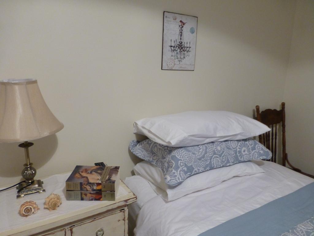 Lakeside Bed & Breakfast Perth Pokoj fotografie
